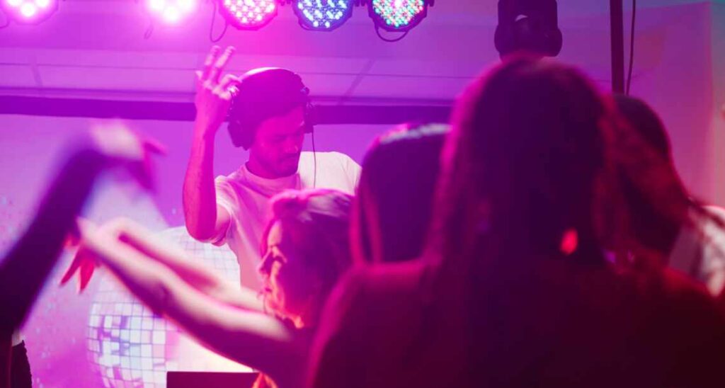 DJ Hire Prices for parties, weddings and corporate events.